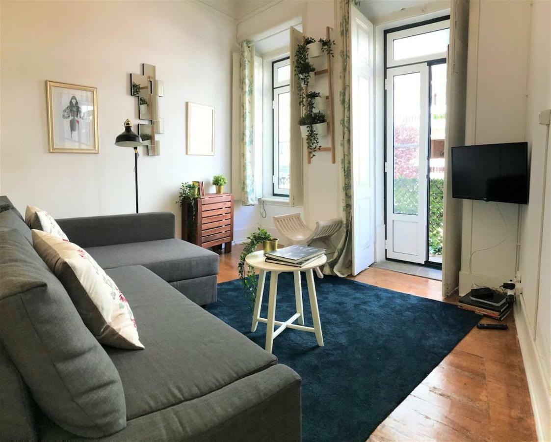 Principe Real - 2 Bedroom Apartment With Terrace Lisbon Exterior photo